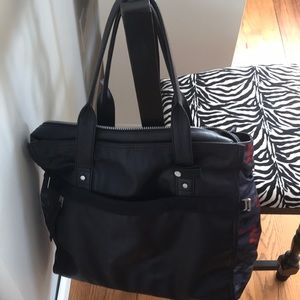 - Lululemon Tote Bag